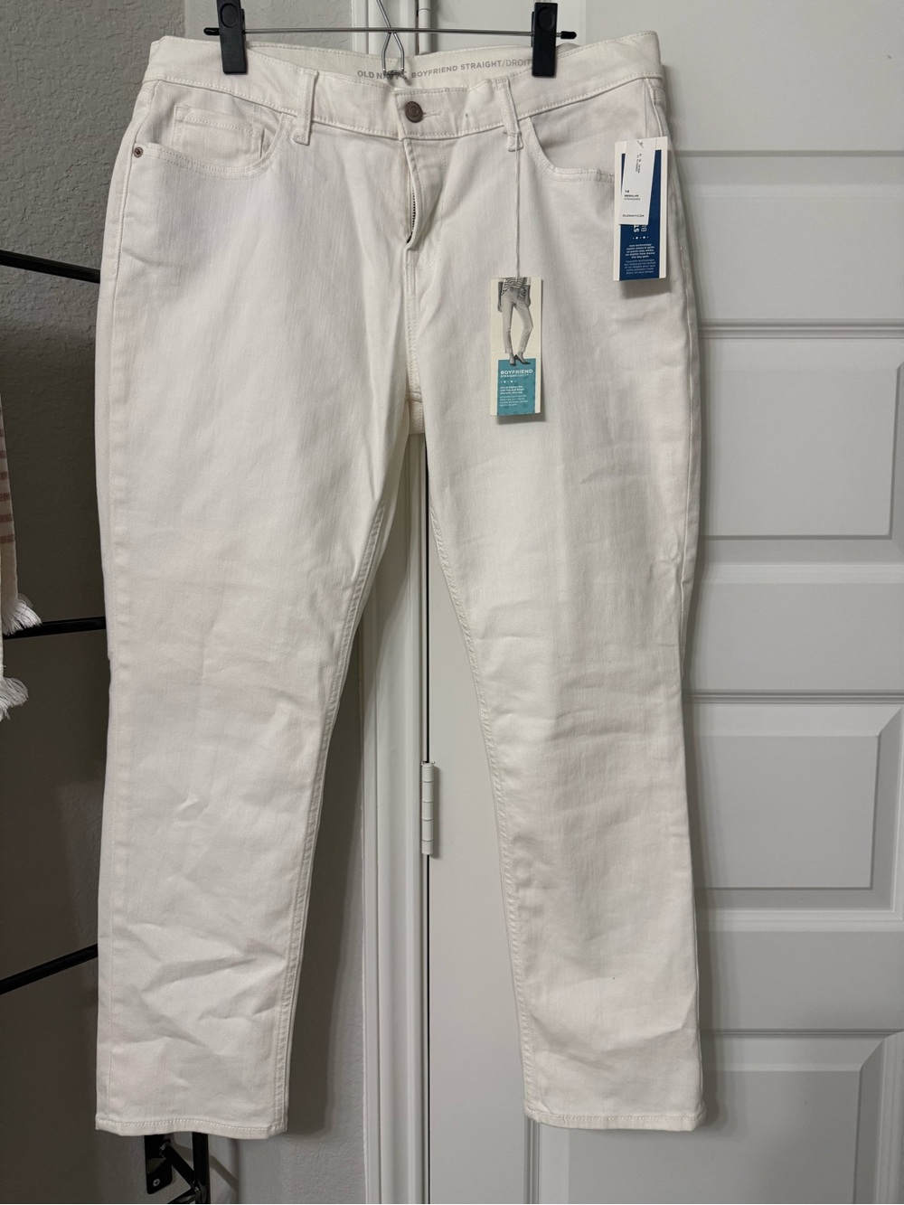 Old Navy Women's Cream Straight-Leg Jeans